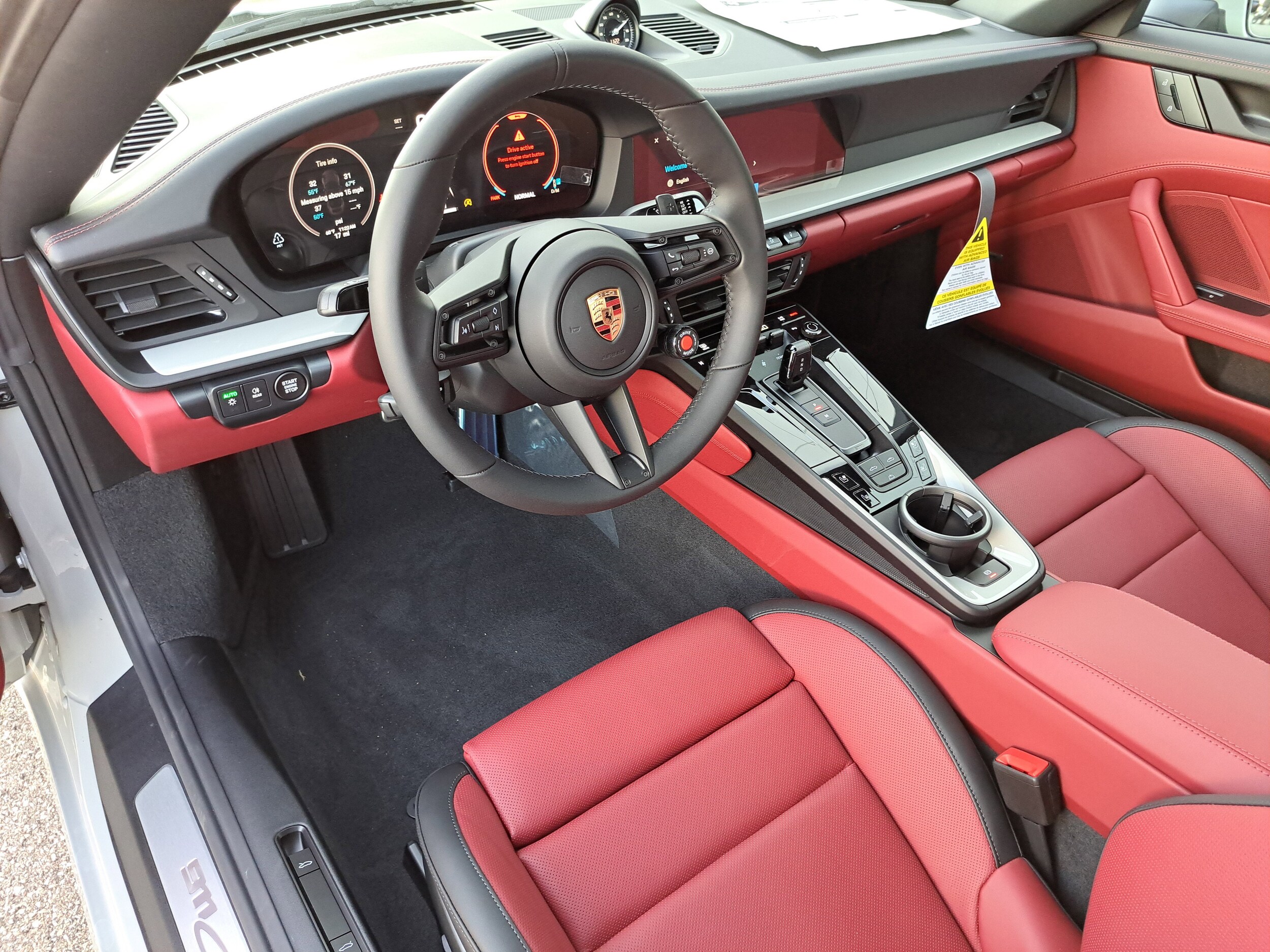 2026 Porsche 911 T photo 3