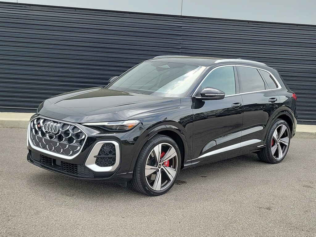2025 Audi SQ5 Premium Plus
