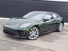 2026 Porsche Panamera 4