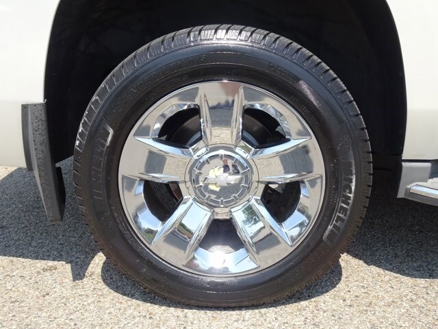 2015 Chevrolet Tahoe LTZ photo 4