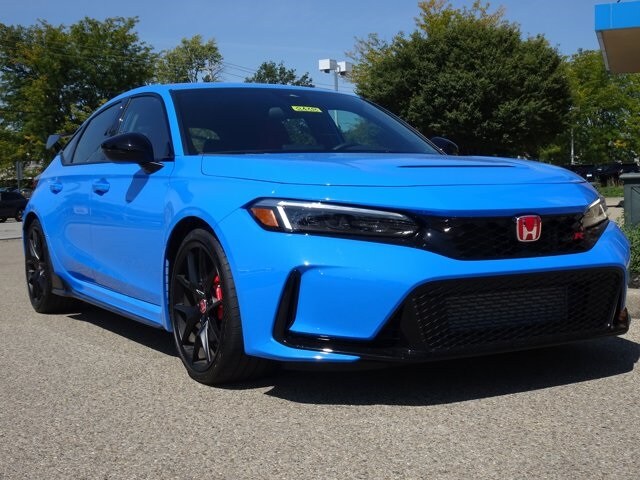 2025 Honda Civic Type R Hatchback photo 2
