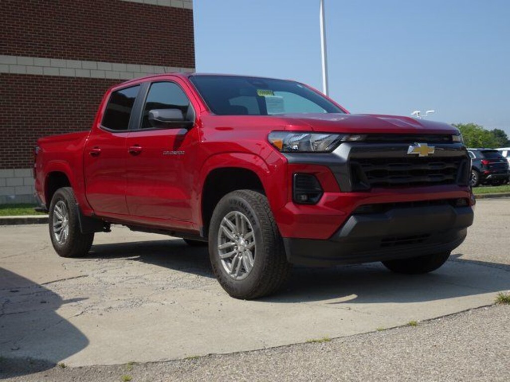 Used 2024 Chevrolet Colorado LT Truck Crew Cab