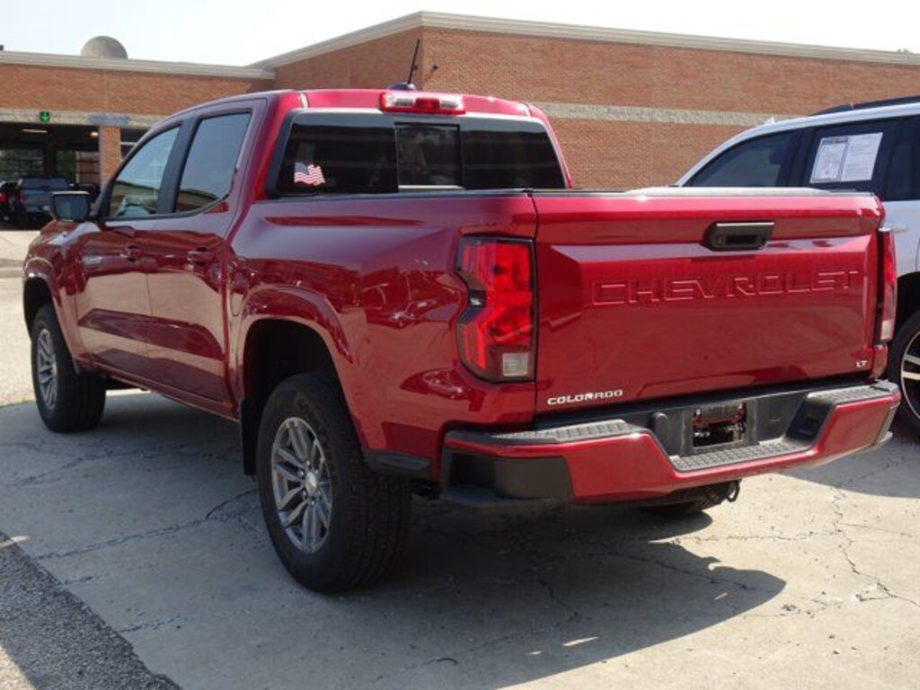 Used 2024 Chevrolet Colorado LT Truck Crew Cab