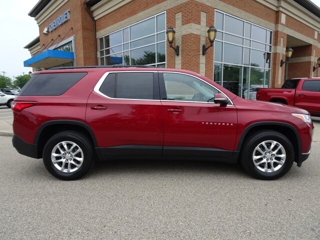 2020 Chevrolet Traverse Cloth photo 3