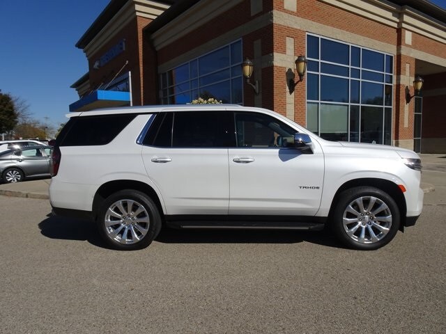2023 Chevrolet Tahoe Premier photo 3