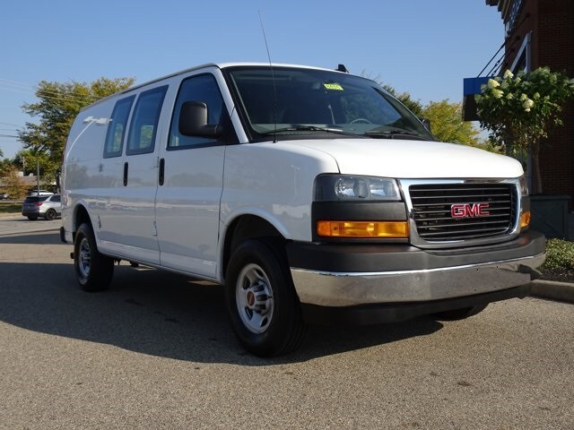 2023 Gmc Savana Cargo 2500 Base photo 2