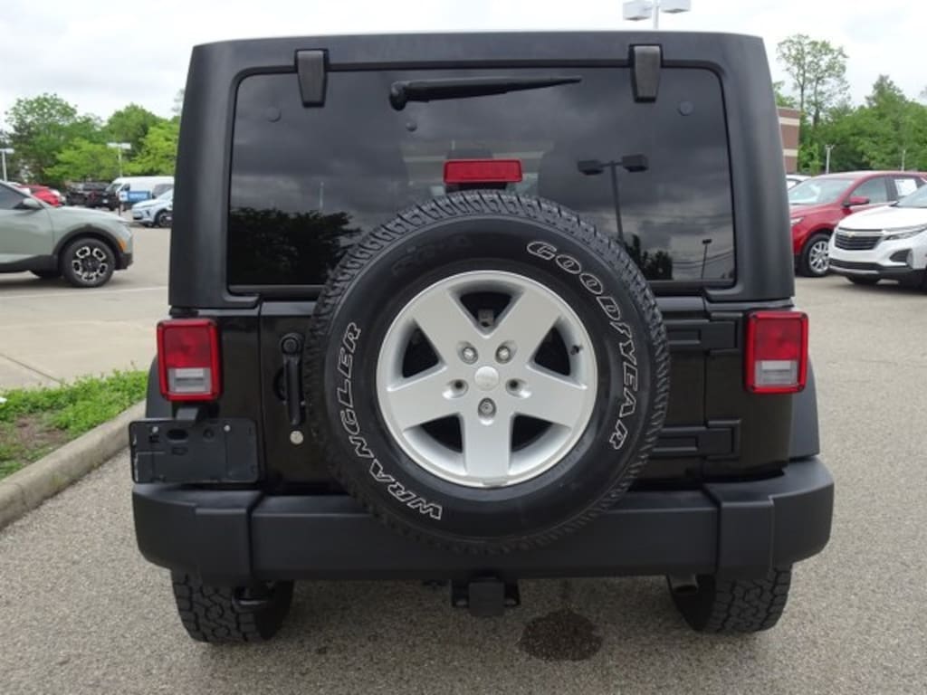 Used 2016 Jeep Wrangler JK Unlimited Sport 4X4 SUV