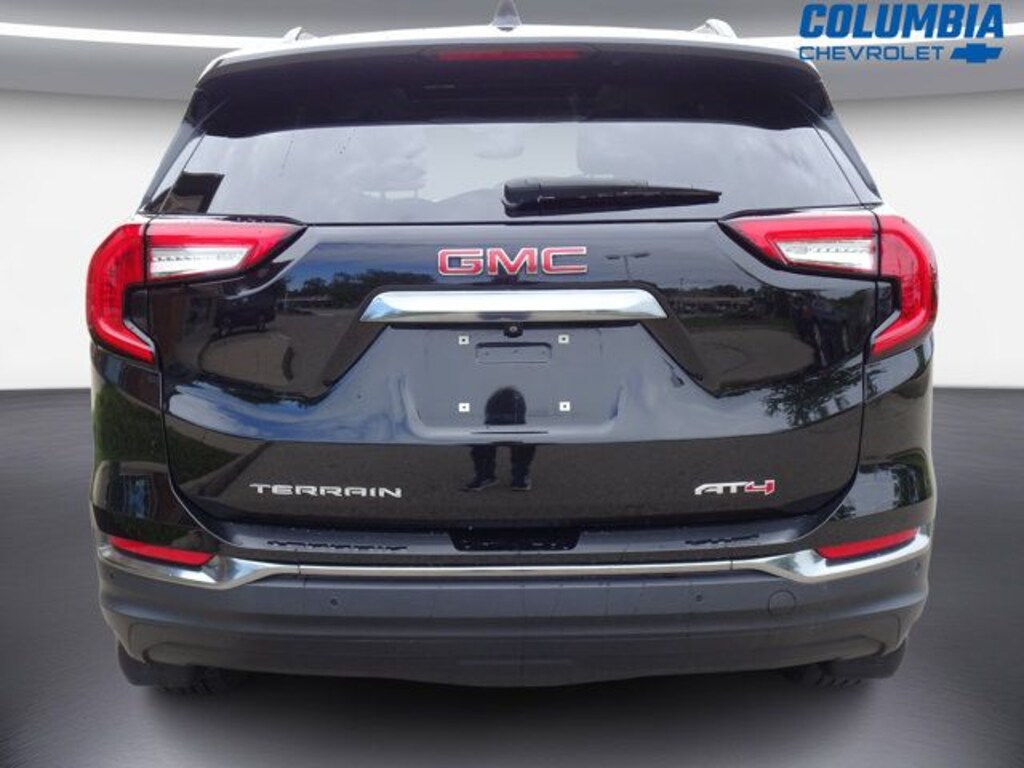Used 2024 GMC Terrain AT4 SUV