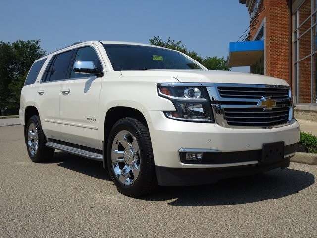 2015 Chevrolet Tahoe LTZ photo 2
