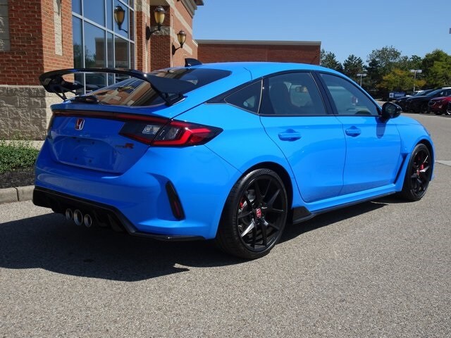 2025 Honda Civic Type R Hatchback photo 4
