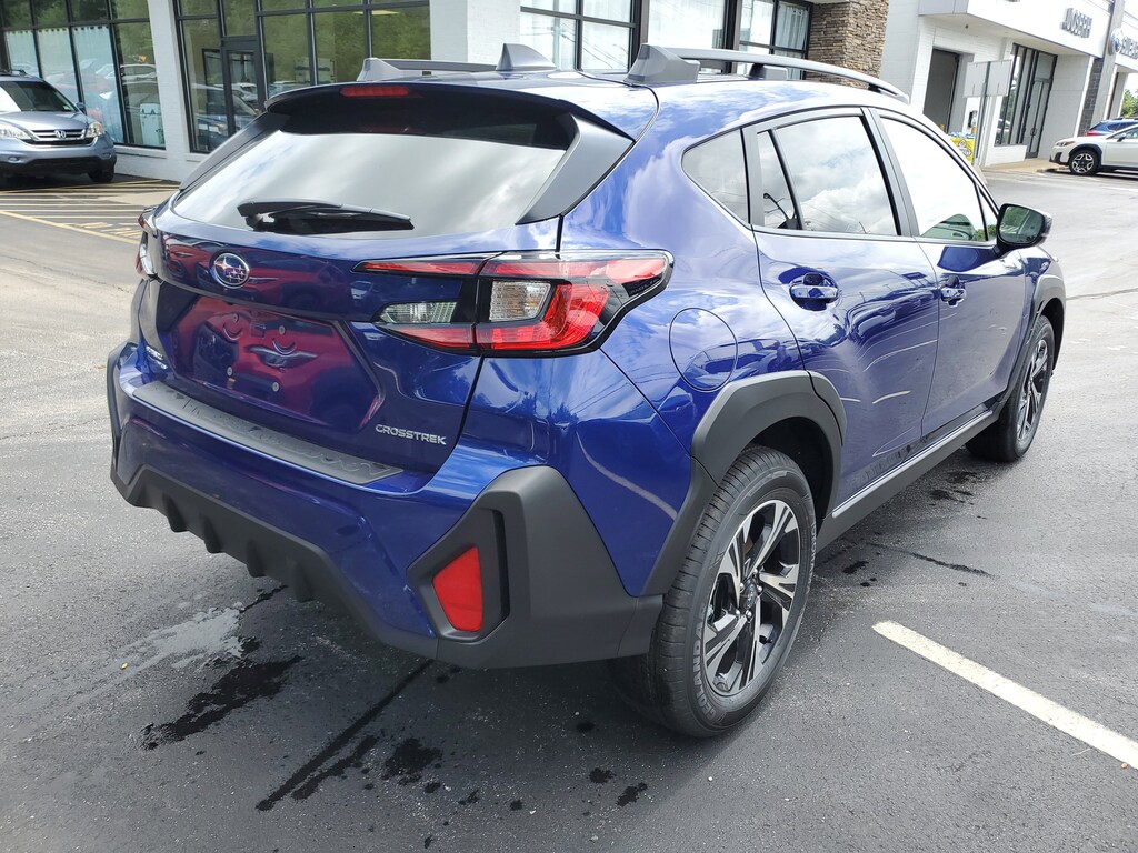 Used 2025 Subaru Crosstrek Premium SUV