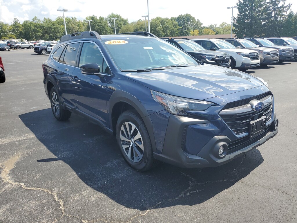 Used 2024 Subaru Outback Premium SUV
