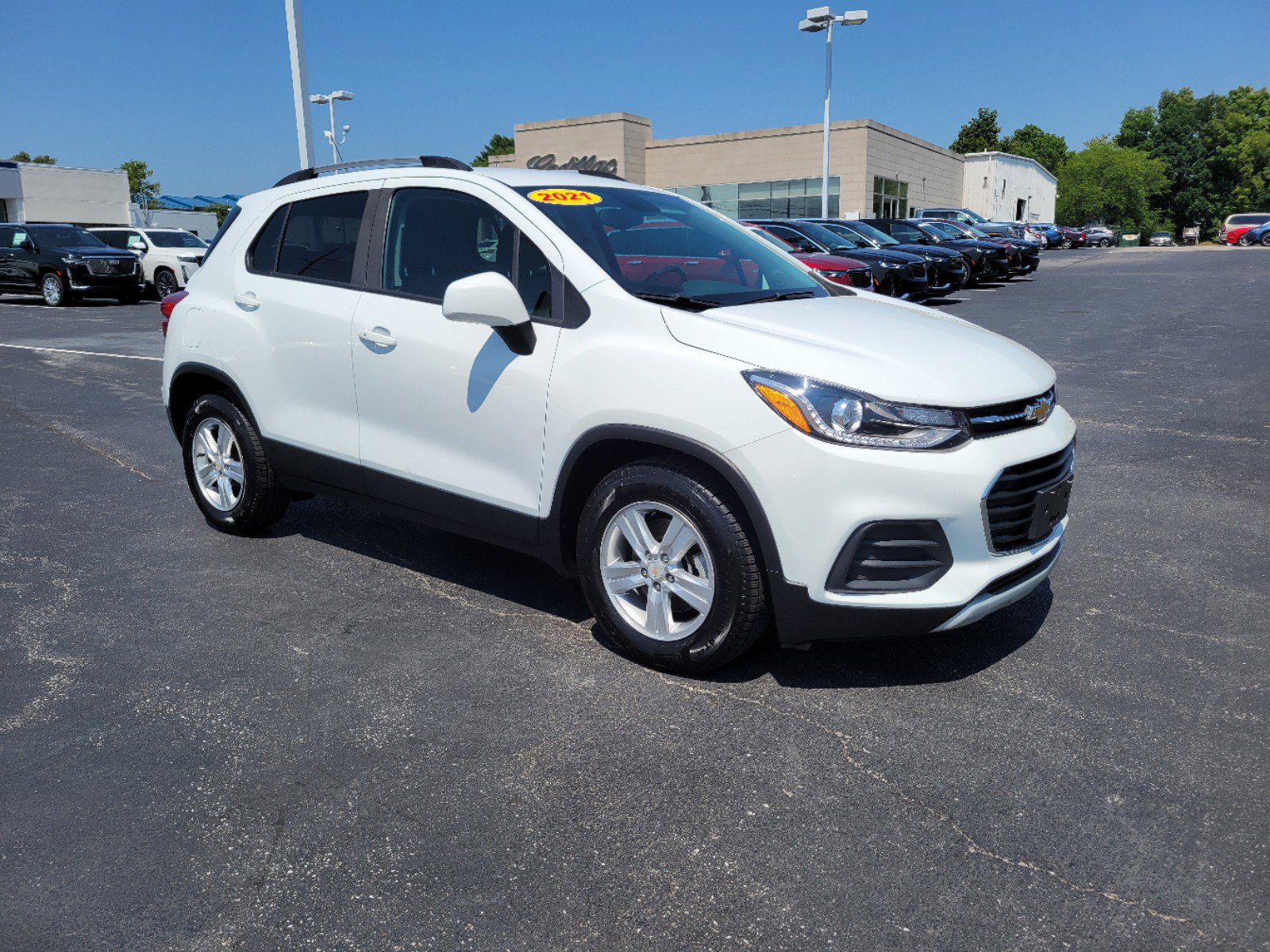 Used 2021 Chevrolet Trax LT with VIN KL7CJLSMXMB372769 for sale in Florence, KY