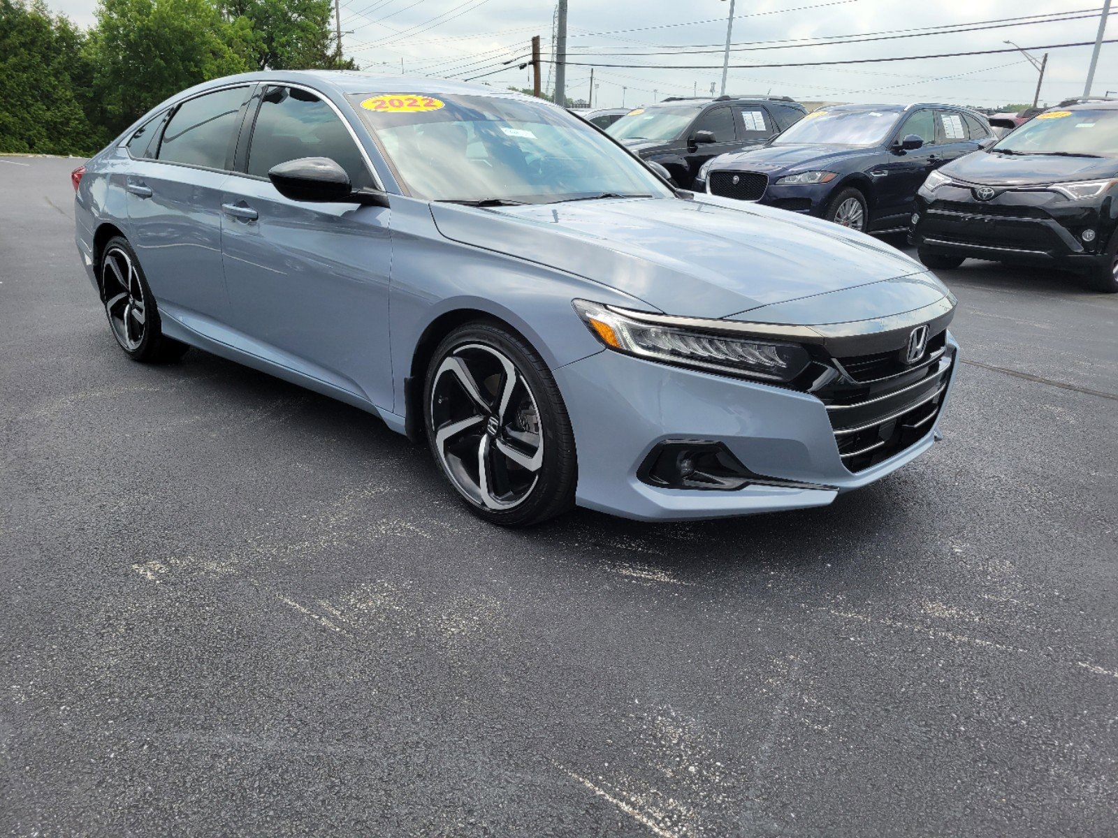 Used 2022 Honda Accord Sport with VIN 1HGCV2F32NA006901 for sale in Florence, KY