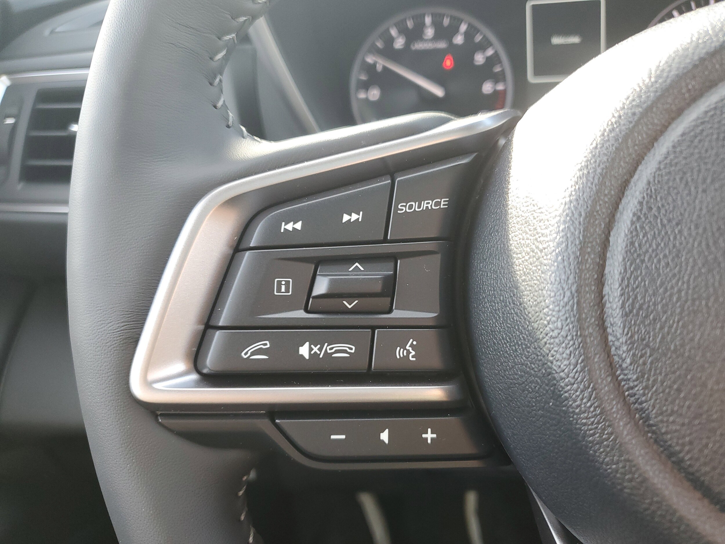 2026 Subaru Ascent Touring - Photo 15