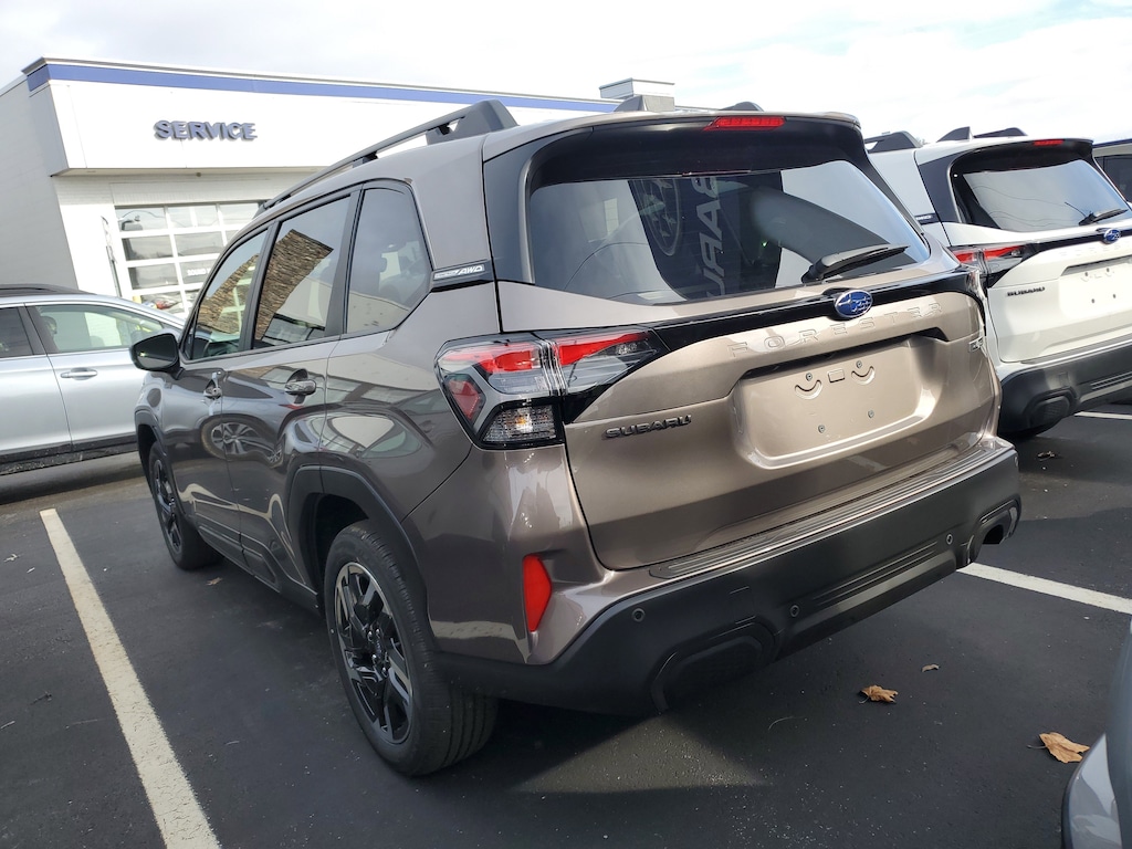 New 2025 Subaru Forester Limited Hybrid SUV