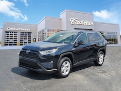 2021 Toyota RAV4 Hybrid XLE SUV