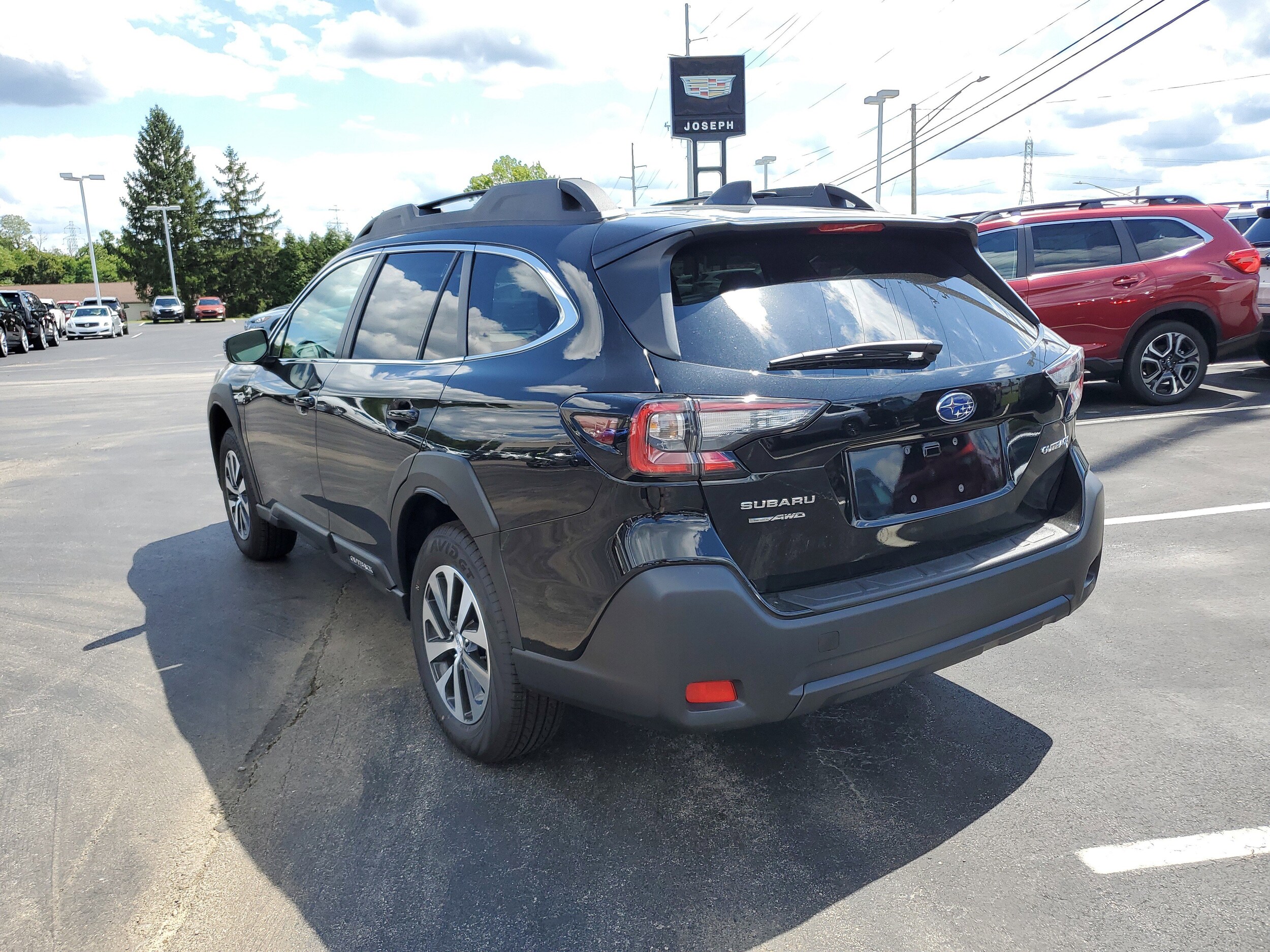 2025 Subaru Outback Premium photo 2