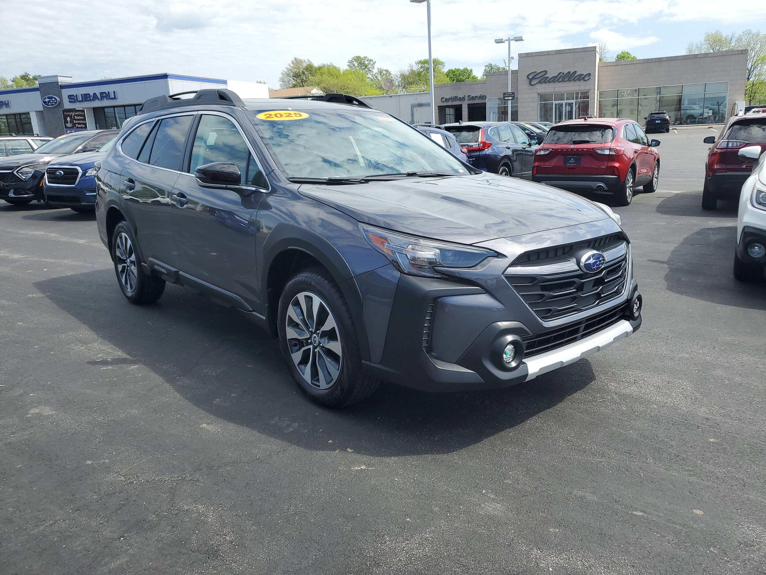 2025 Subaru Outback Limited photo 4