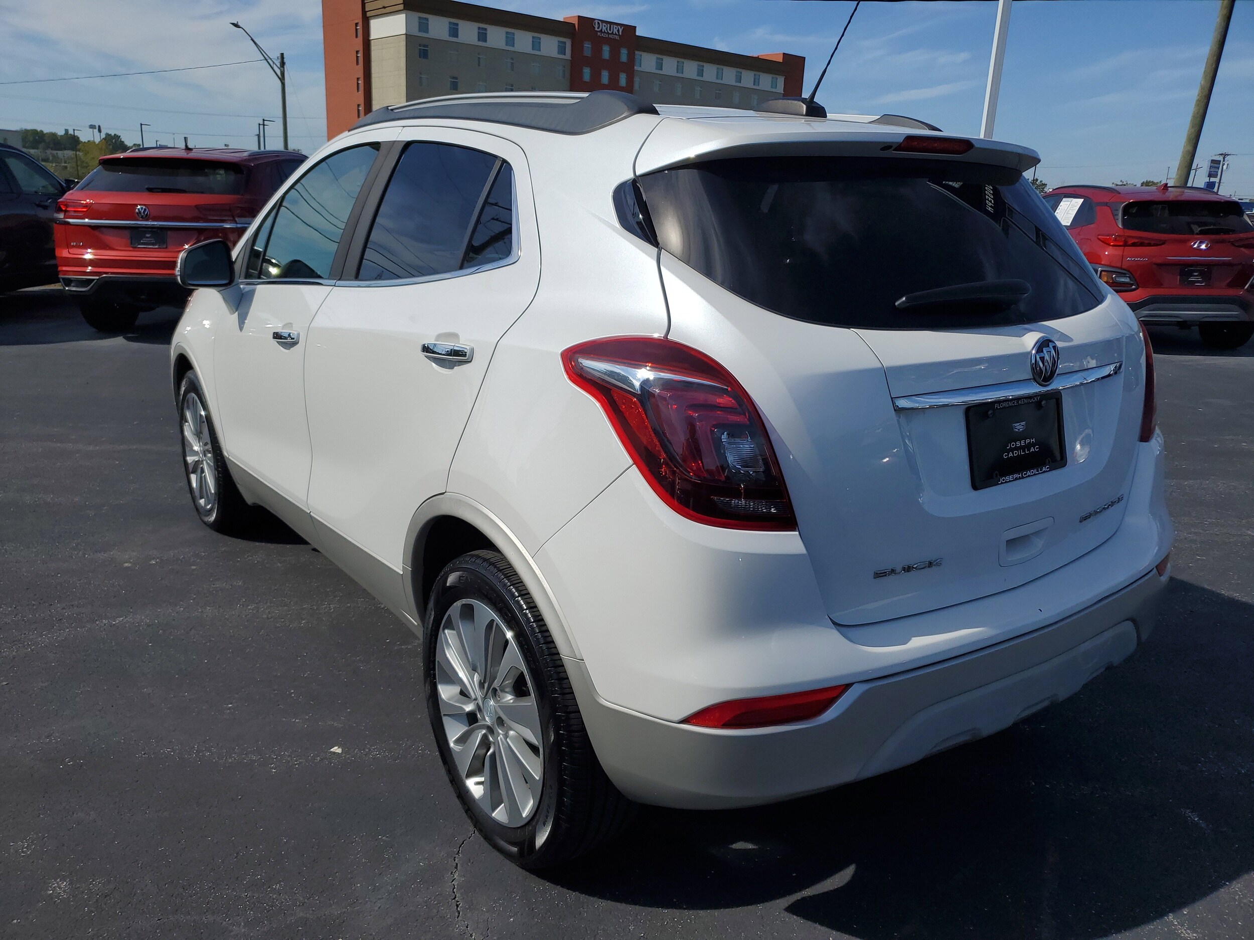 2018 Buick Encore Preferred photo 2