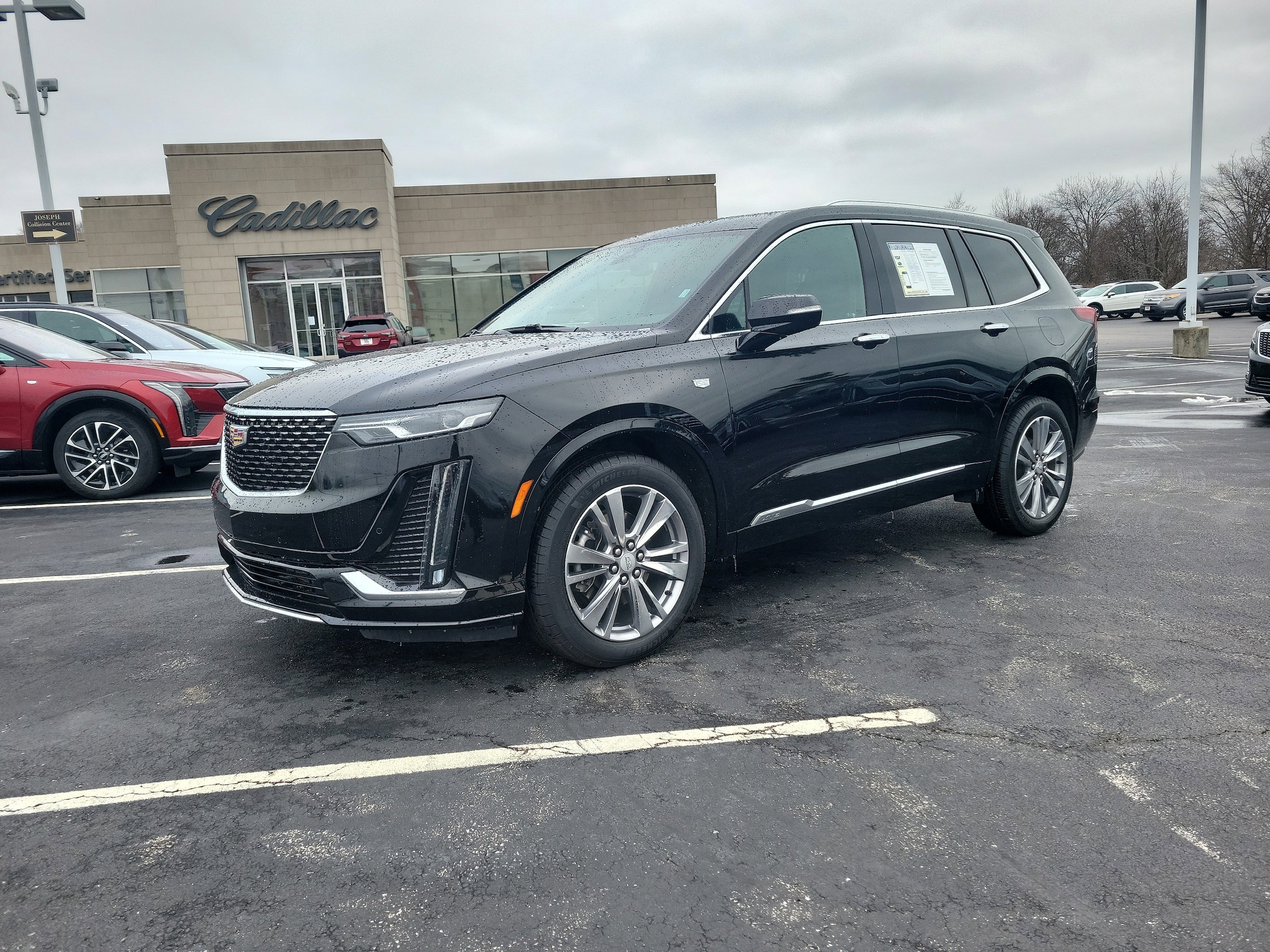 2025 Cadillac XT6 Premium Luxury's photo