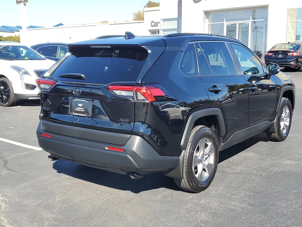 Used 2024 Toyota RAV4 XLE SUV