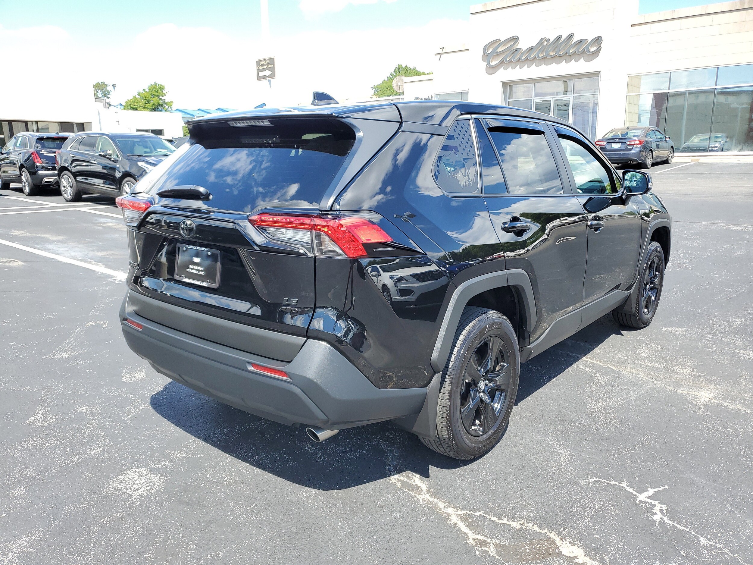 2024 Toyota RAV4 LE photo 2