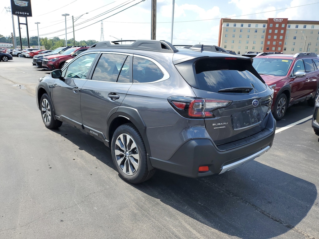 Used 2025 Subaru Outback Limited SUV