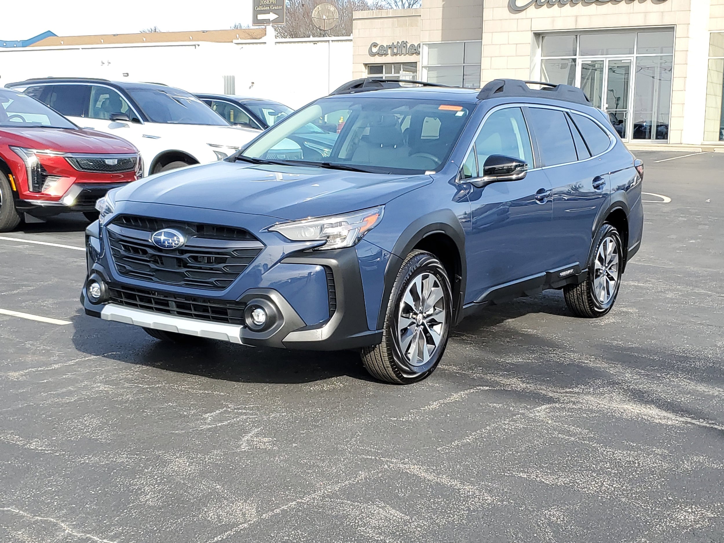 2025 Subaru Outback Limited's photo