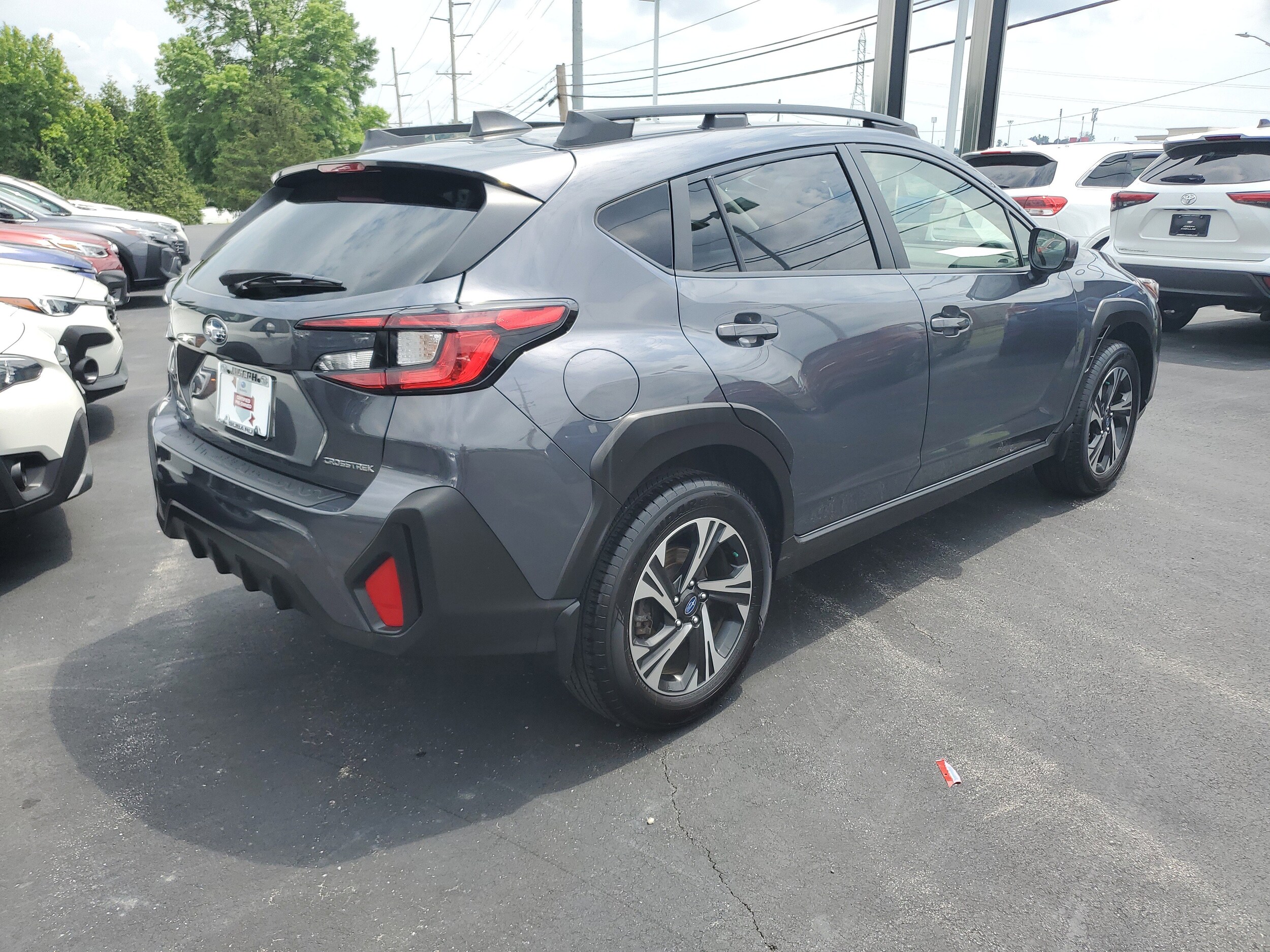 2024 Subaru Crosstrek Premium photo 3