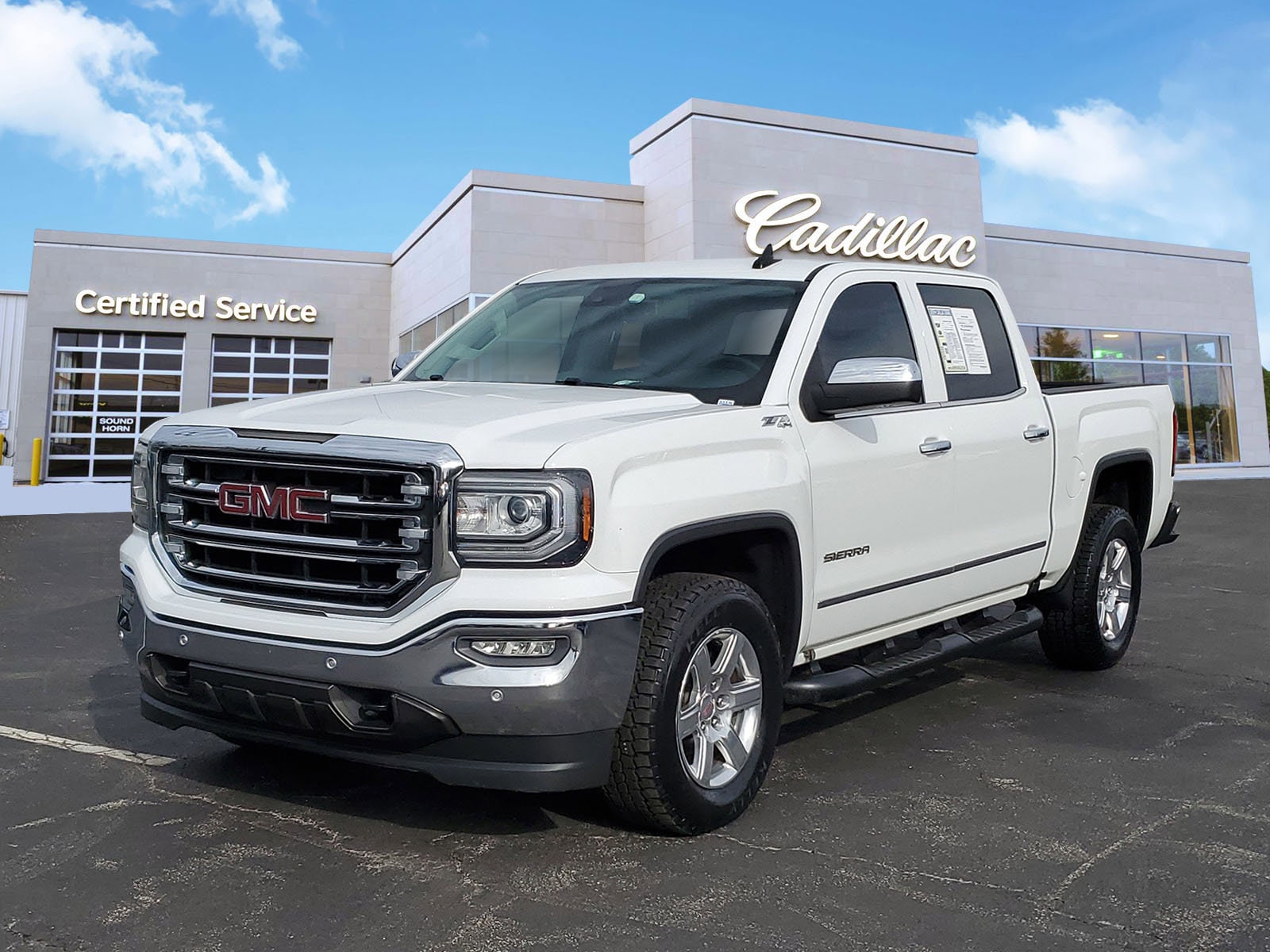 2018 GMC Sierra 1500 SLT's photo