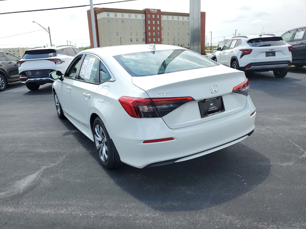 Used 2023 Honda Civic LX Sedan