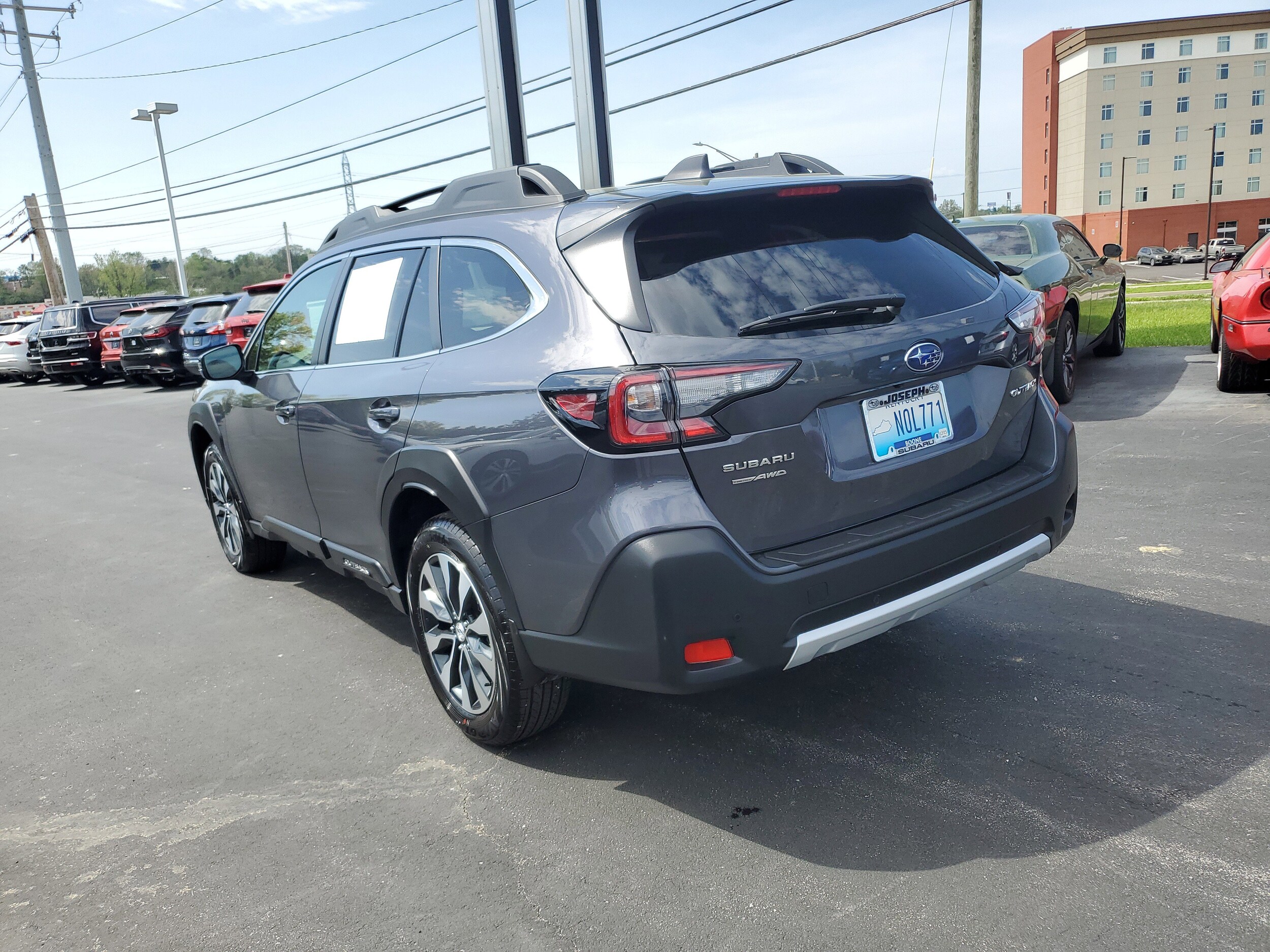 2025 Subaru Outback Limited photo 2
