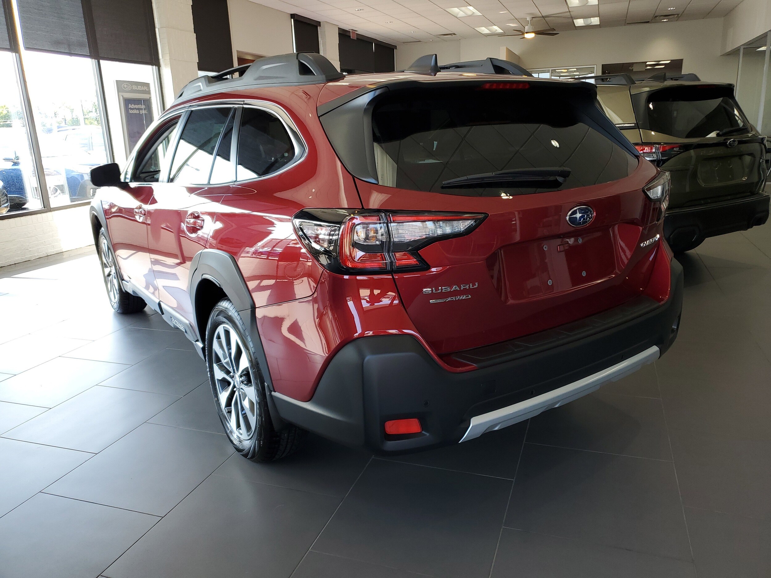 2025 Subaru Outback Limited photo 2