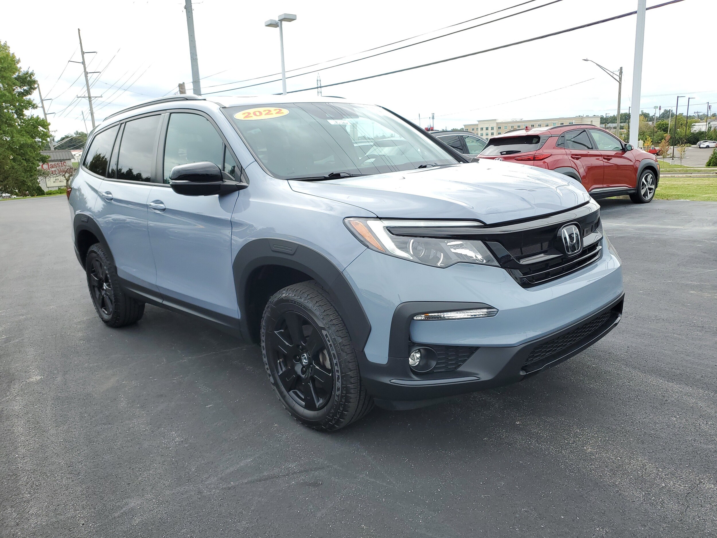2022 Honda Pilot TrailSport photo 4