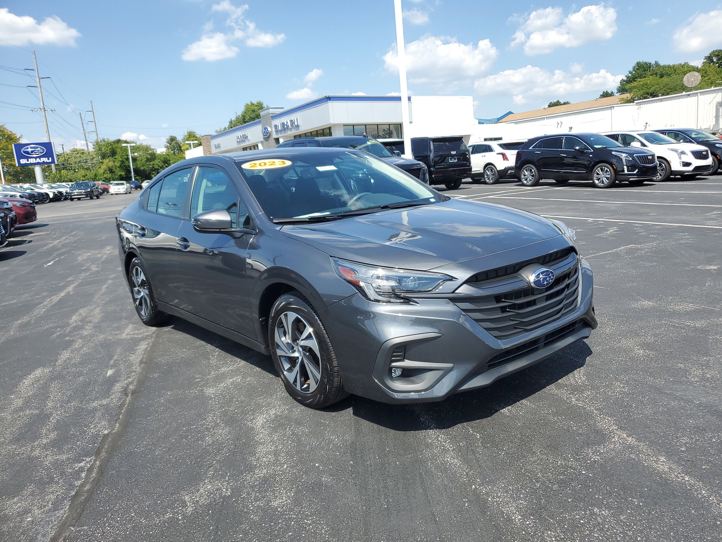 2023 Subaru Legacy Premium photo 4
