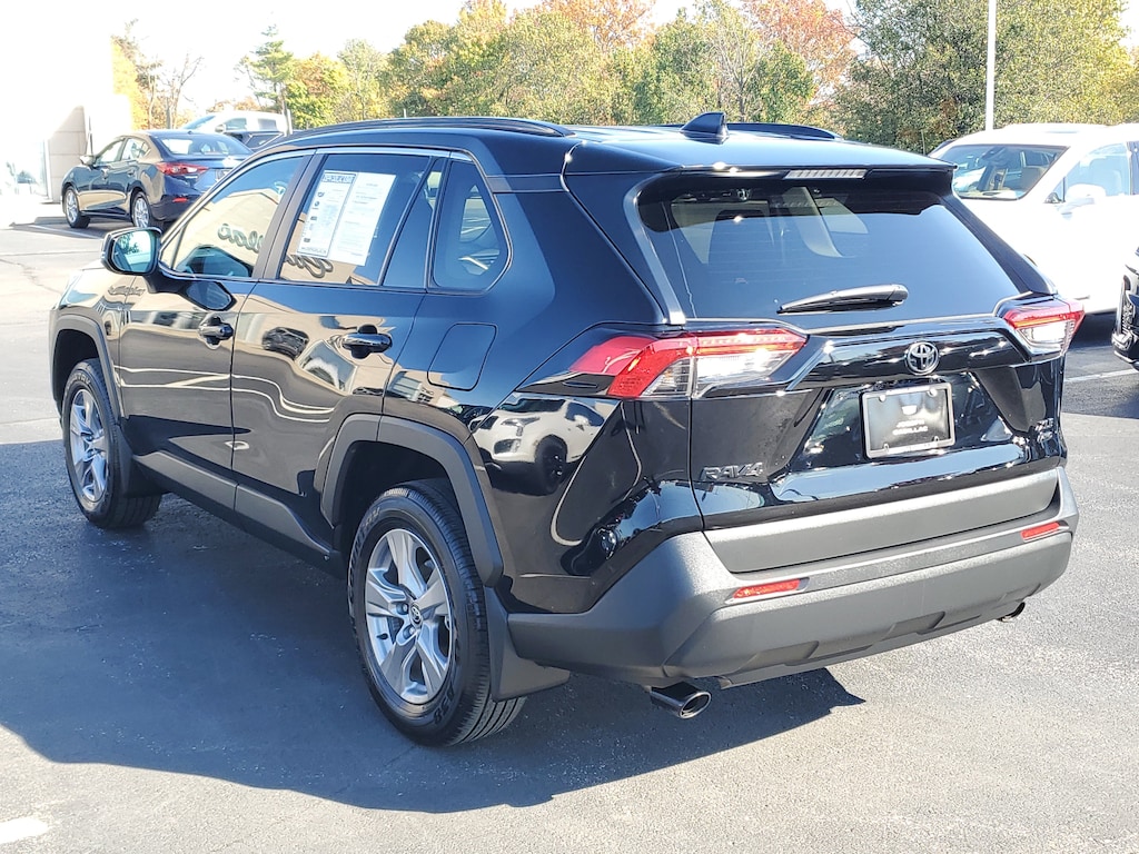 Used 2024 Toyota RAV4 XLE SUV