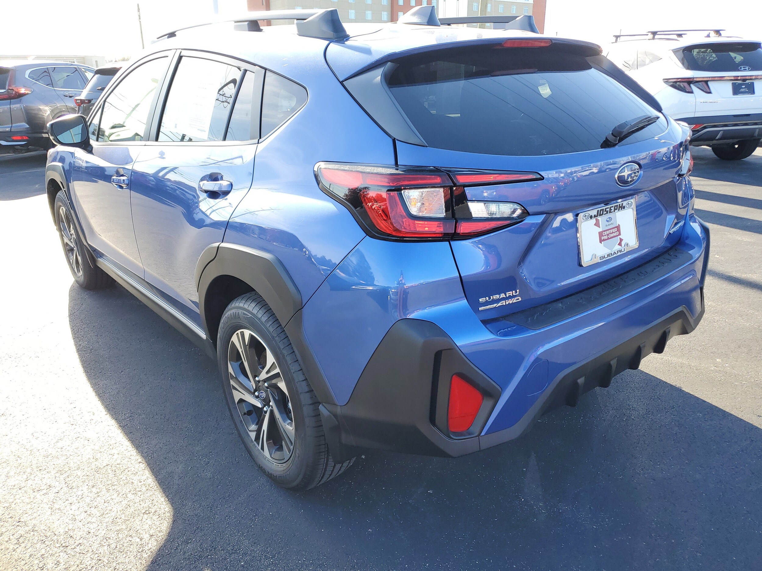 2025 Subaru Crosstrek Premium photo 2