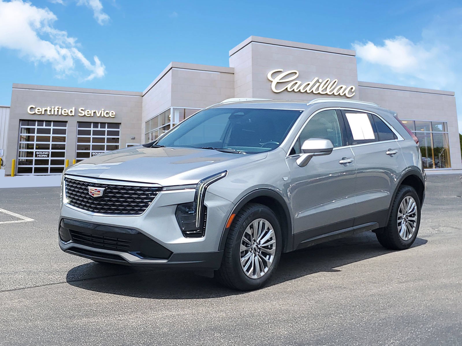 2024 Cadillac XT4