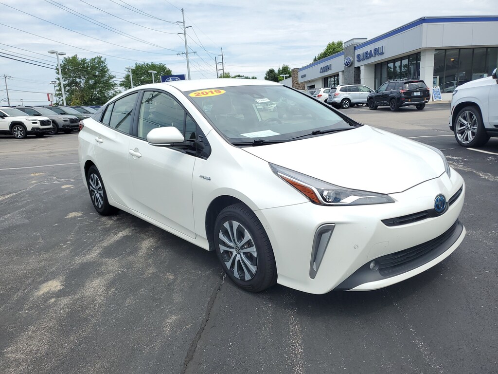 Used 2019 Toyota Prius XLE AWD-e Hatchback