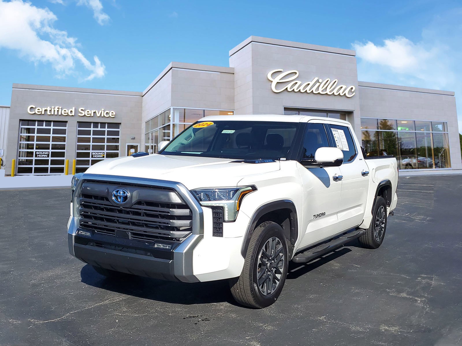 2024 Toyota Tundra Limited's photo