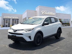2018 Toyota RAV4 LE SUV