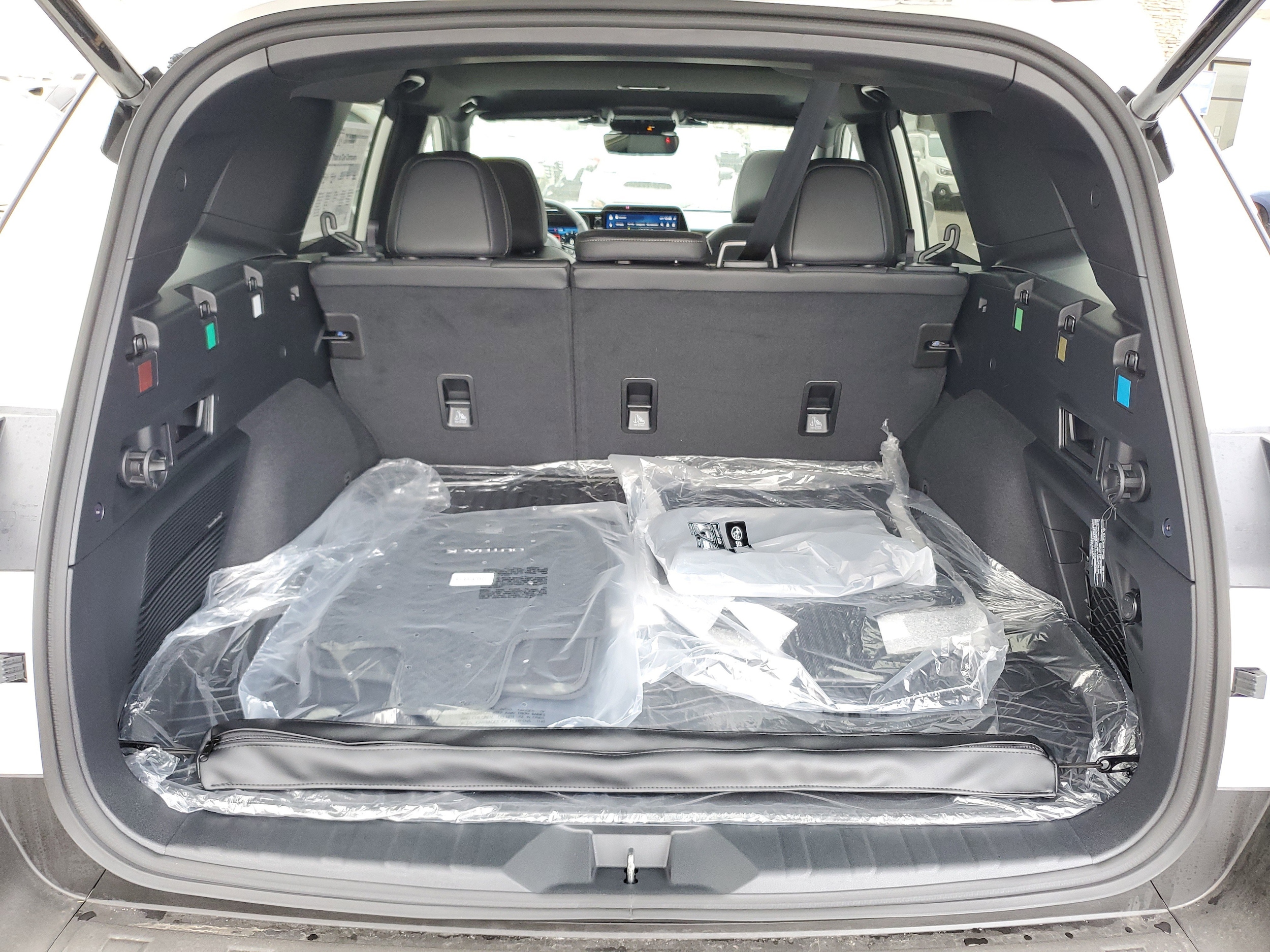 2026 Subaru Outback Limited - Photo 6