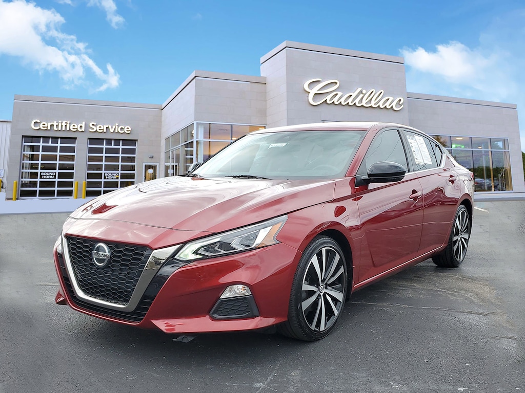 Used 2021 Nissan Altima 2.5 SR Sedan
