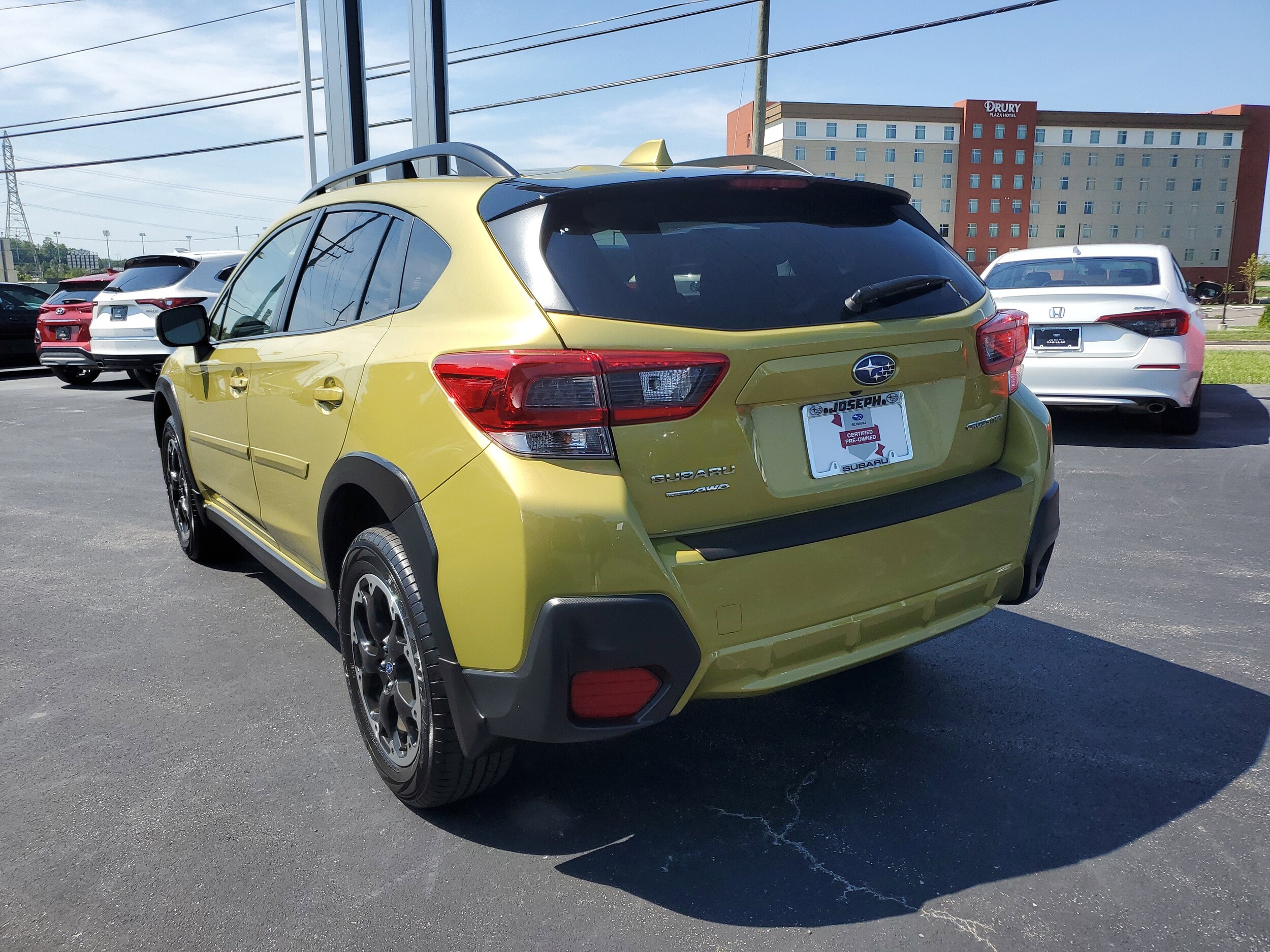 2023 Subaru Crosstrek Premium photo 2