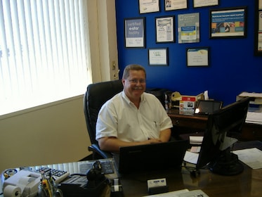 Staff member Jeff Shelton from 4a0c8d42b418