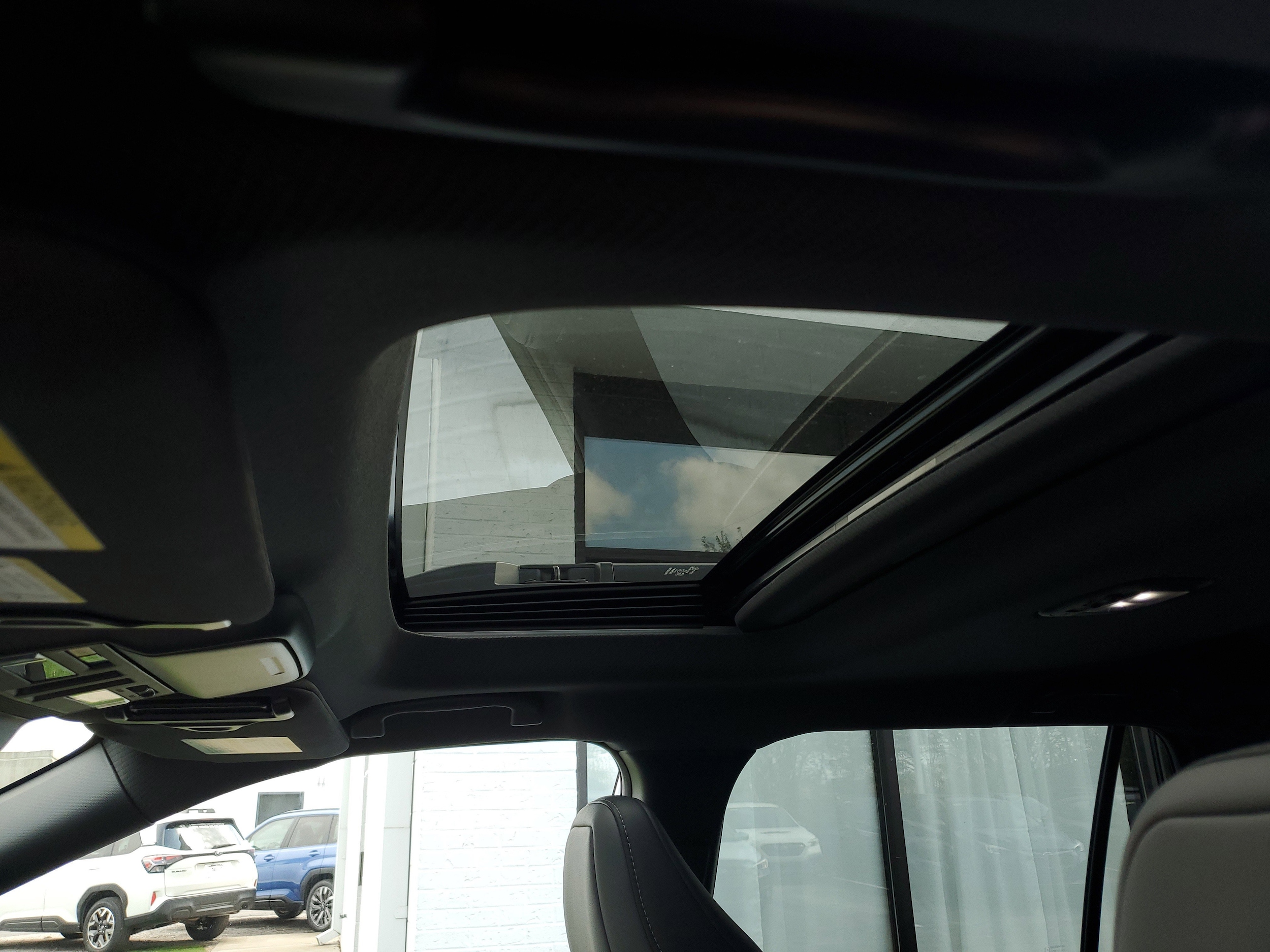 2026 Subaru Outback Limited - Photo 12