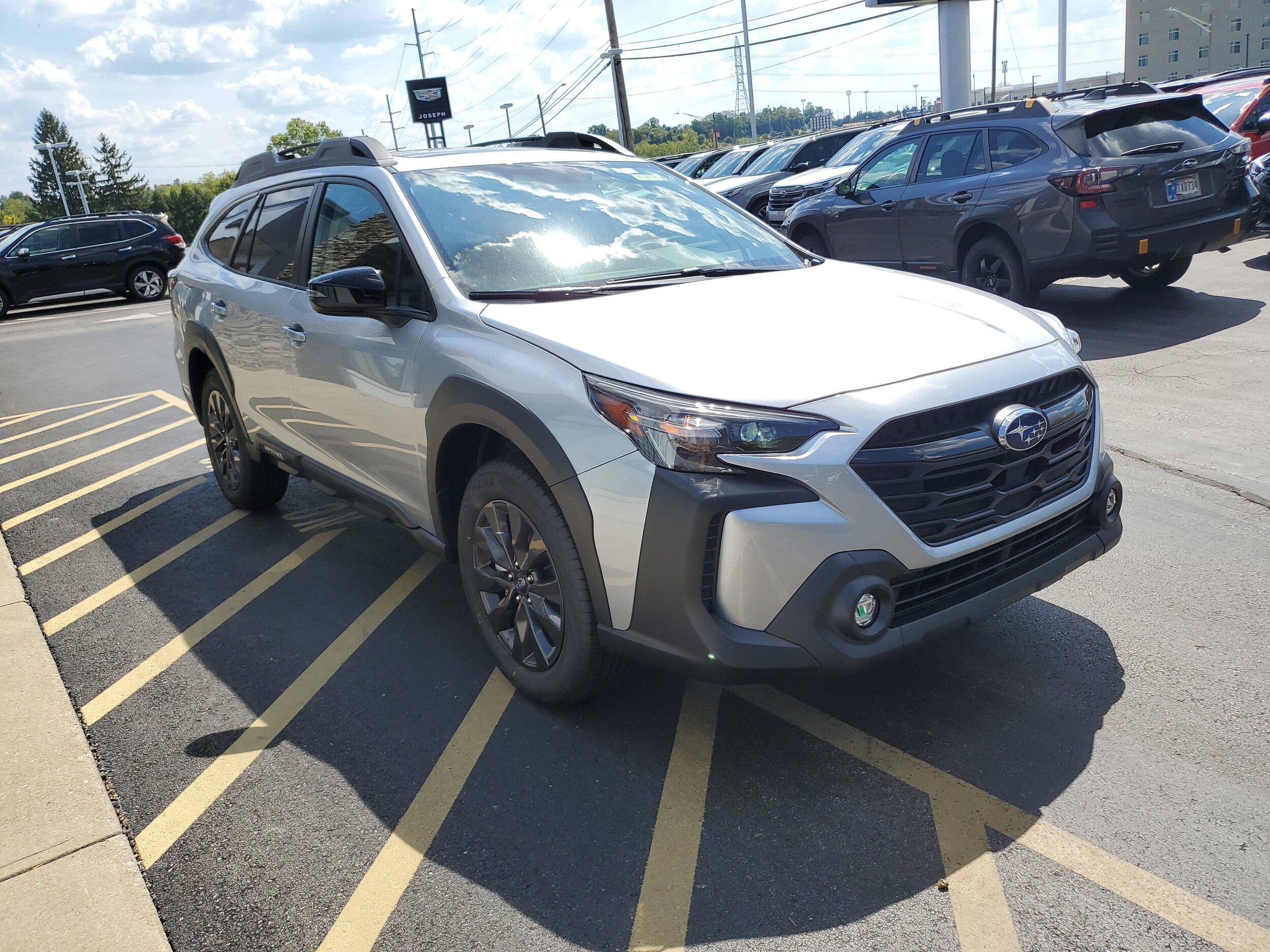 2025 Subaru Outback Onyx Edition photo 3