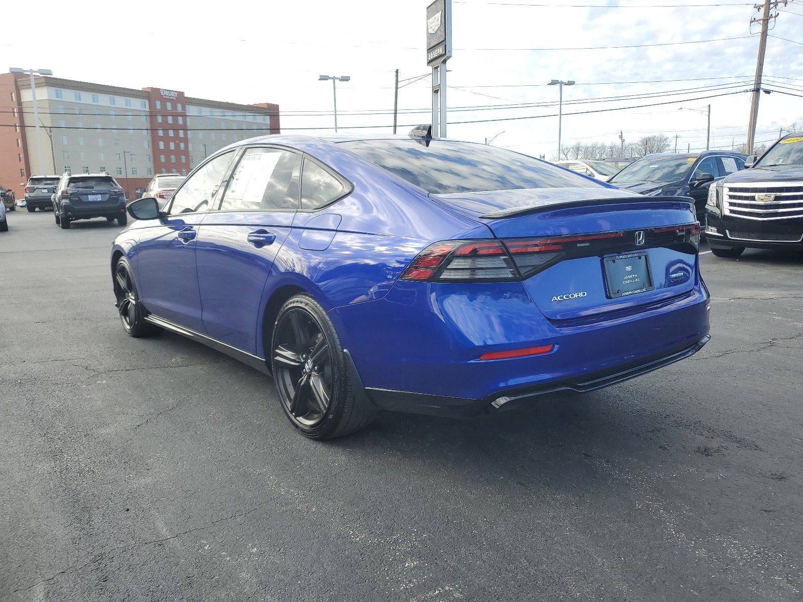 Used 2024 Honda Accord Hybrid Sport-L with VIN 1HGCY2F76RA000793 for sale in Florence, KY