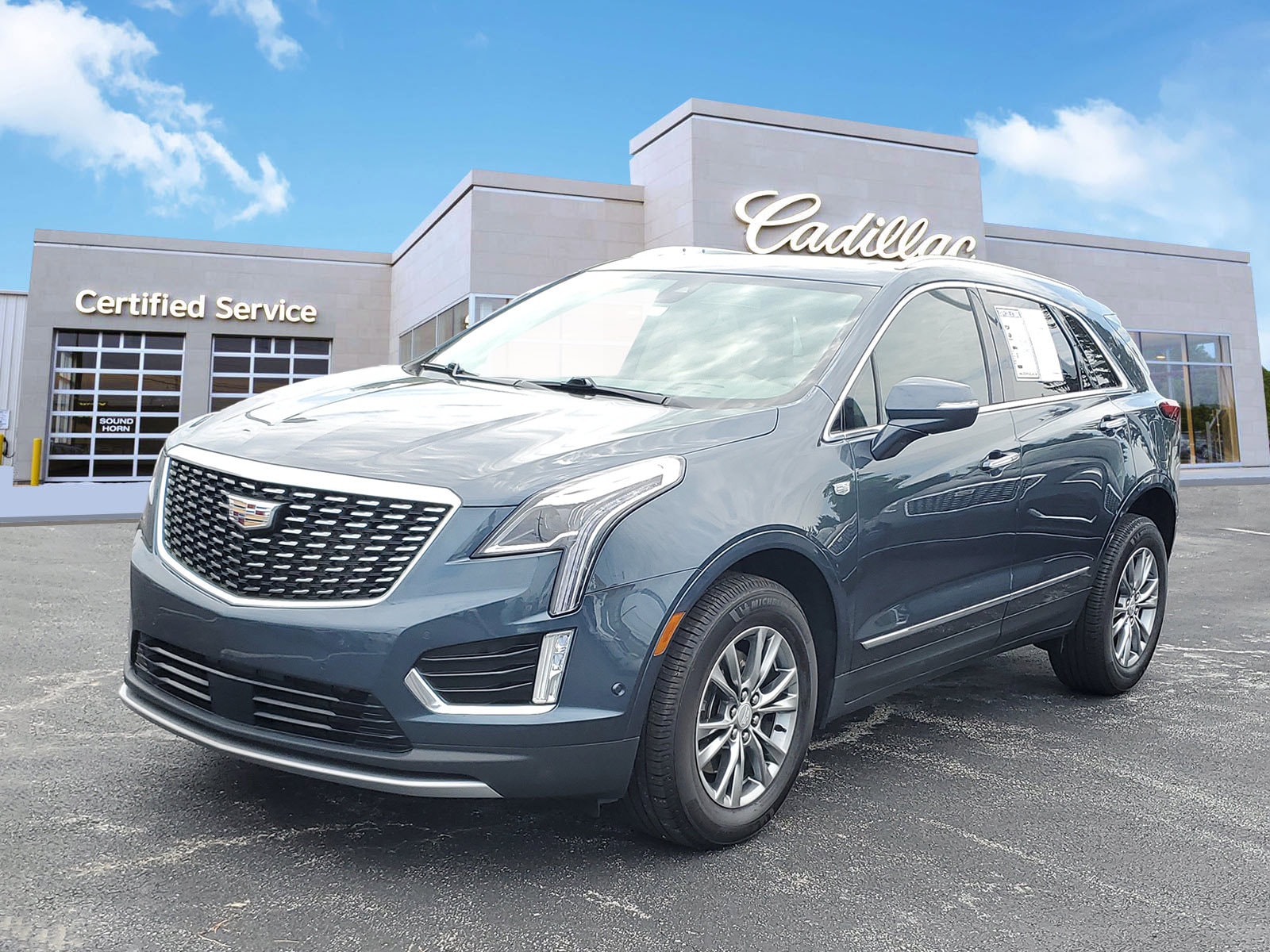 2021 Cadillac XT5 AWD Premium Luxury's photo